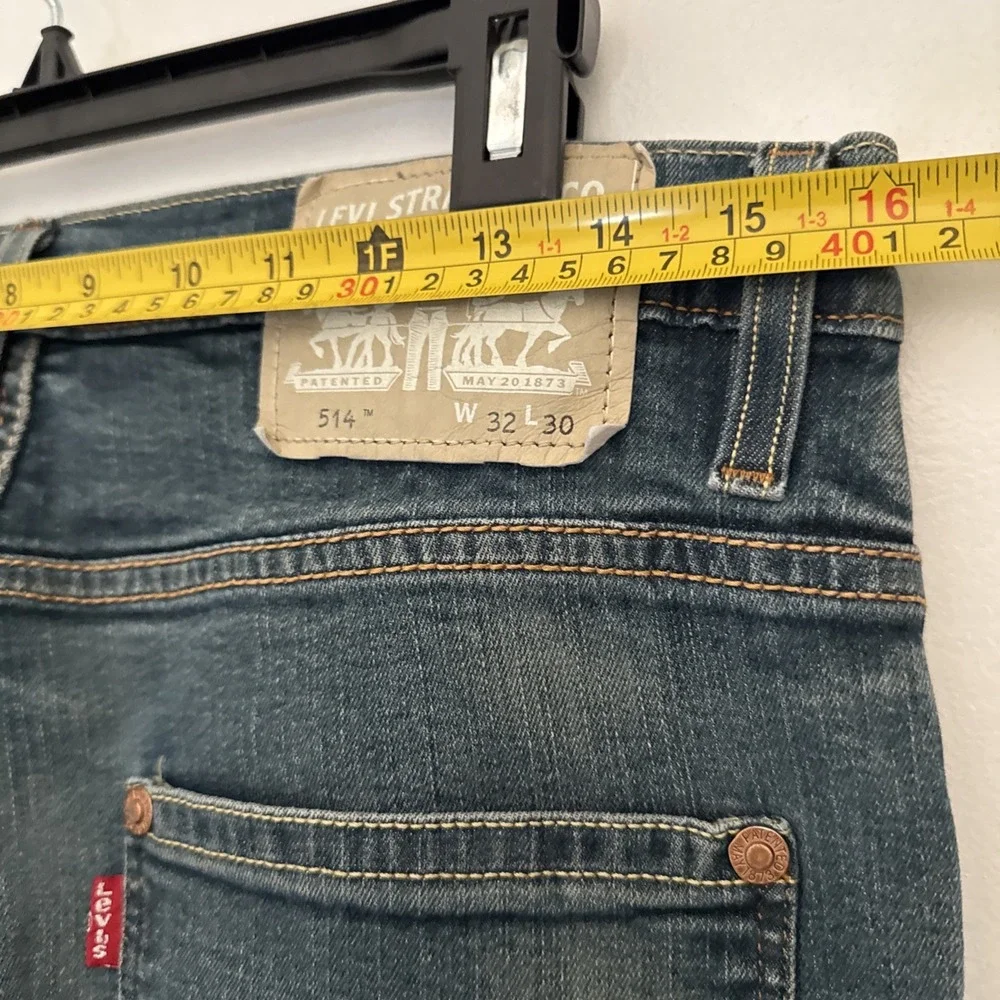 Levis 514 Mens Jeans 32x30 Blue Stone Wash Slim Straight Denim 959140006